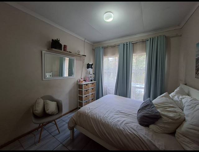 3 BEDROOM HOUSE FOR SALE IN RIVERSDALE